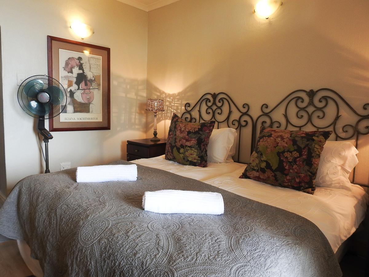 Hotel New Stone Manor Mossel Bay Esterno foto