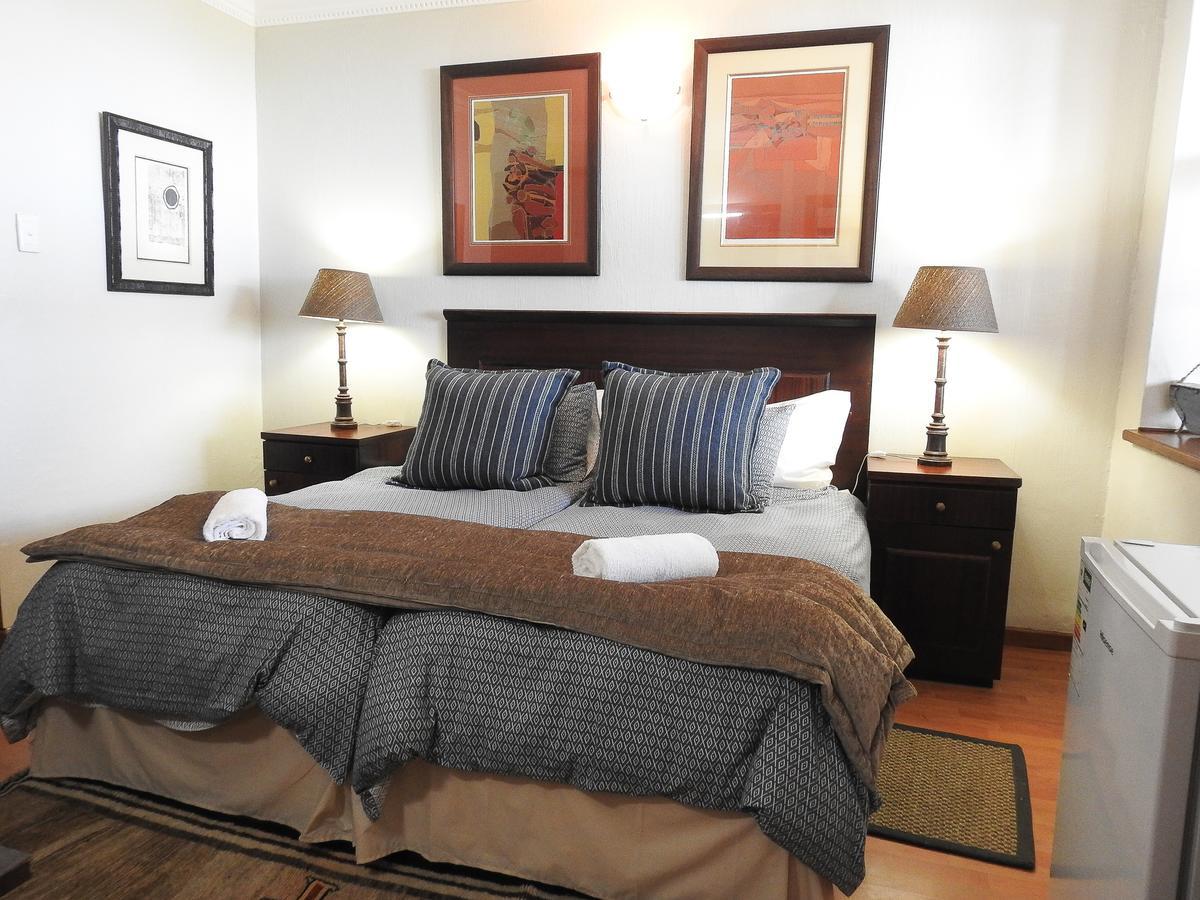 Hotel New Stone Manor Mossel Bay Esterno foto
