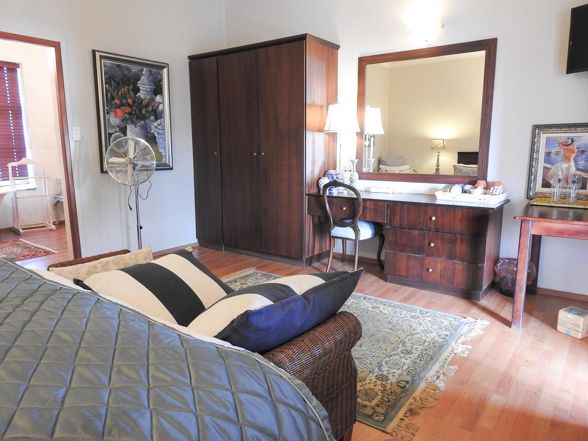 Hotel New Stone Manor Mossel Bay Esterno foto